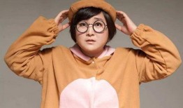 专门讲娱乐圈吃瓜的女博主,揭秘女博主吃瓜日常